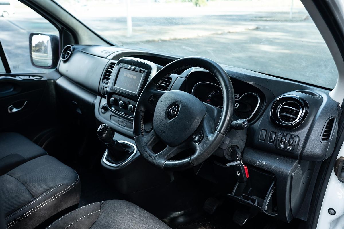 2020 Renault Trafic Premium 103kW X82 SWB