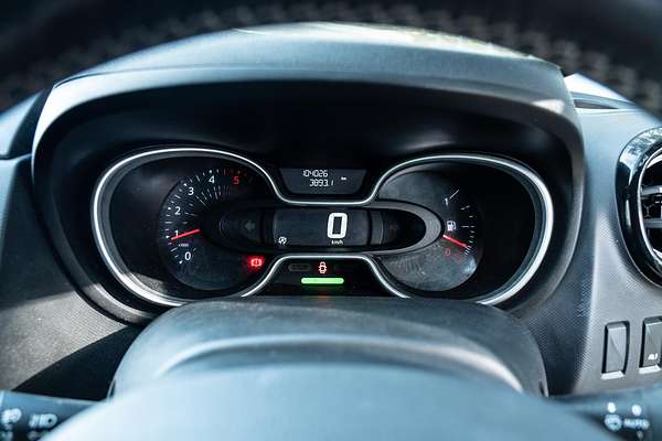 2020 Renault Trafic Premium 103kW X82 SWB
