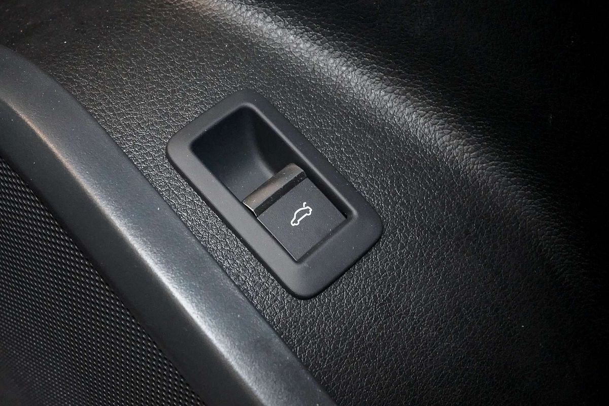 2024 Audi Q5 45 TFSI S line FY
