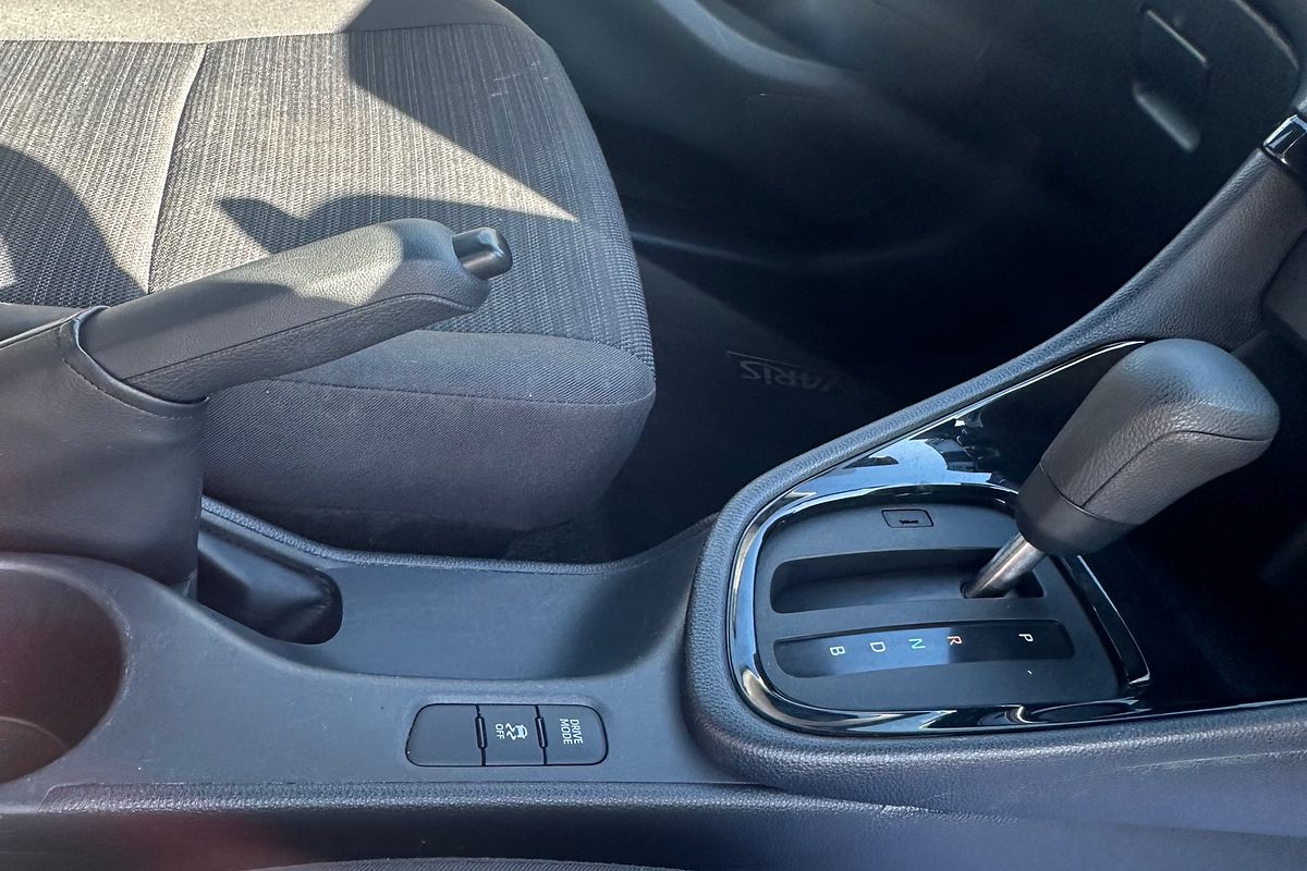 2021 Toyota Yaris Ascent Sport MXPA10R