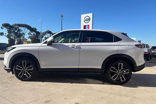 2025 Honda HR-V Vi X