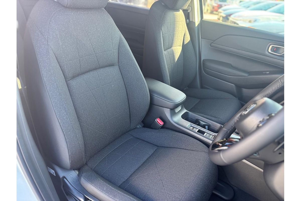 2025 Honda HR-V Vi X