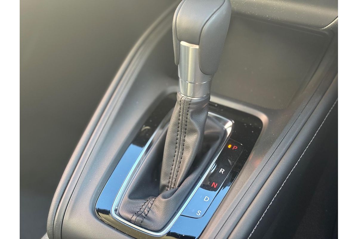 2025 Honda HR-V Vi X