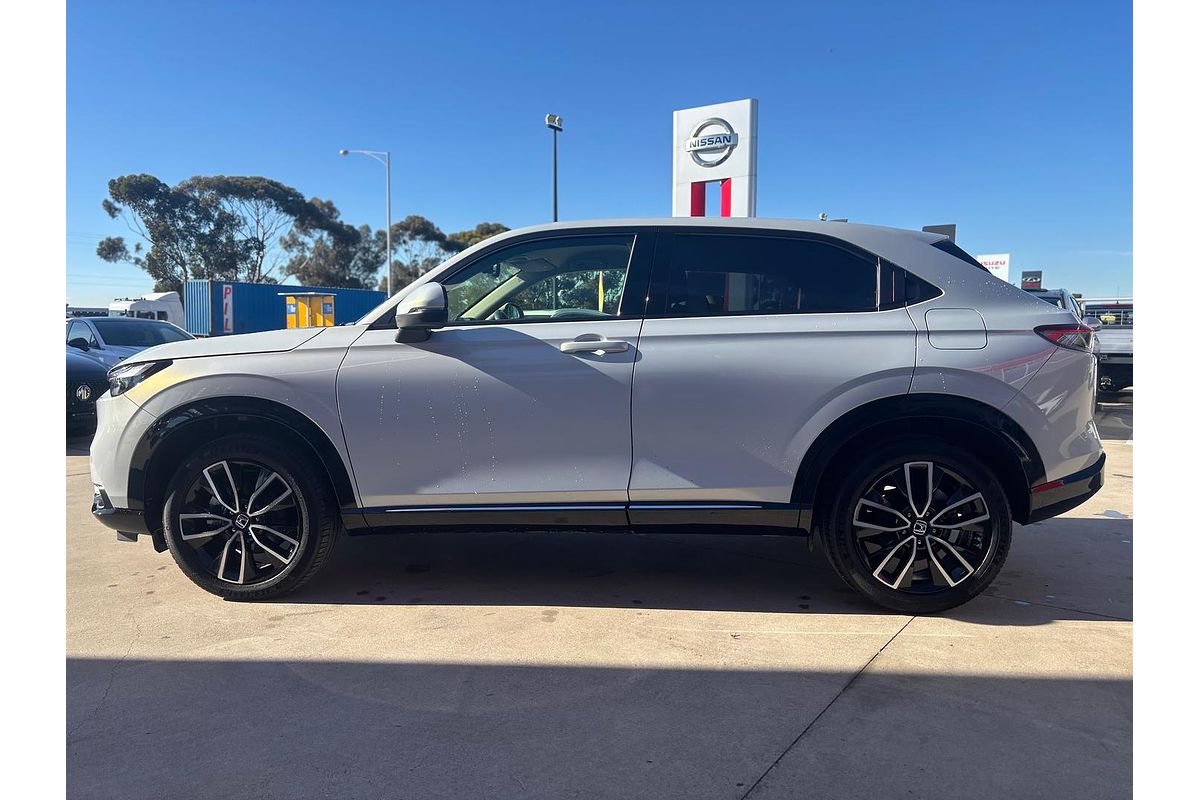 2022 Honda HR-V e:HEV L