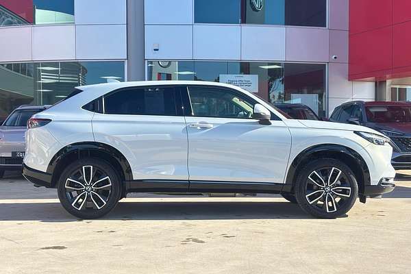 2022 Honda HR-V e:HEV L