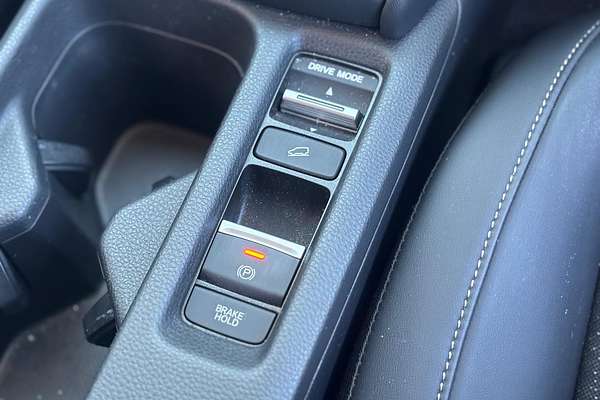 2022 Honda HR-V e:HEV L