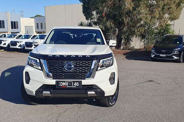 2025 Nissan Navara ST-X D23 4X4