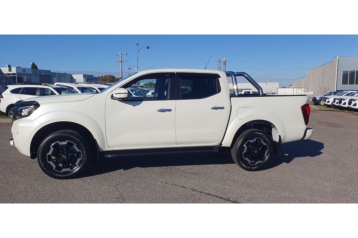 2025 Nissan Navara ST-X D23 4X4