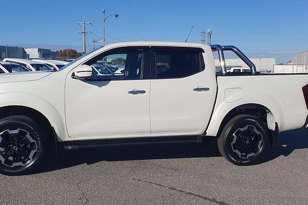 2025 Nissan Navara ST-X D23 4X4
