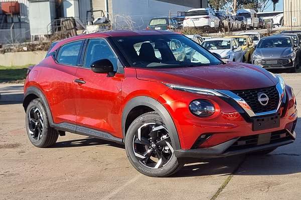 2024 Nissan JUKE ST+ F16