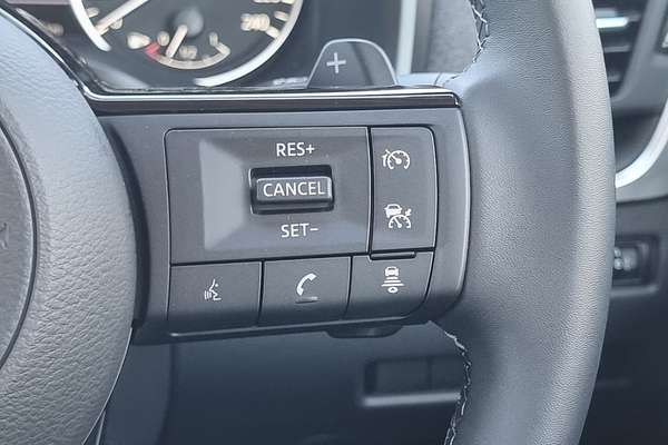 2025 Nissan QASHQAI ST-L J12