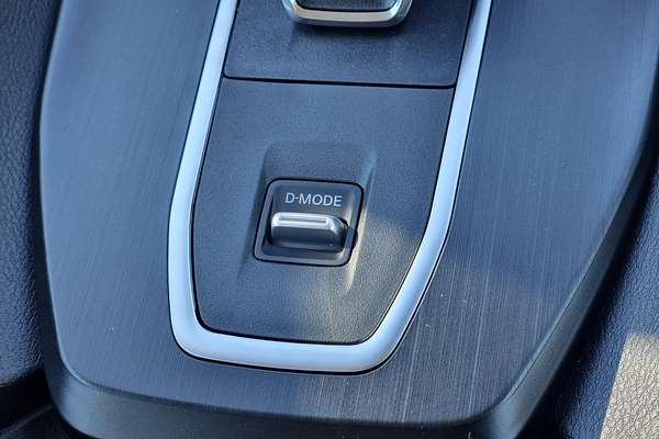 2025 Nissan QASHQAI ST-L J12