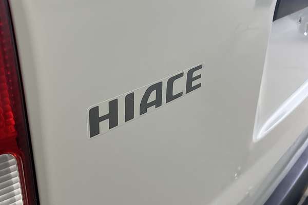 2018 Toyota Hiace Commuter KDH223R