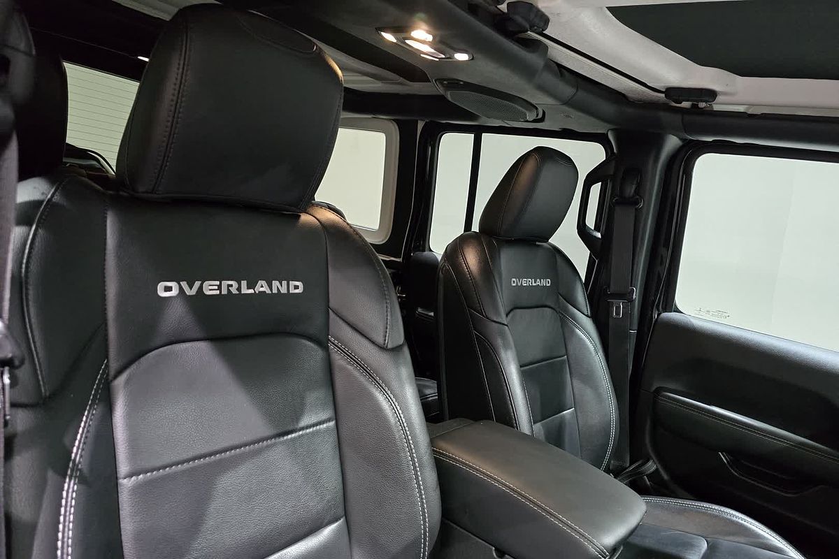 2023 Jeep WRANGLER UNLIMITED WRANGLER UNLIMITED OVERLAND (4x4) JLUP7424