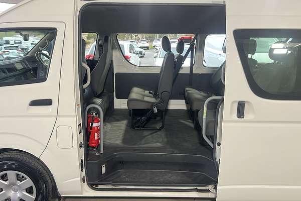 2018 Toyota Hiace Commuter KDH223R