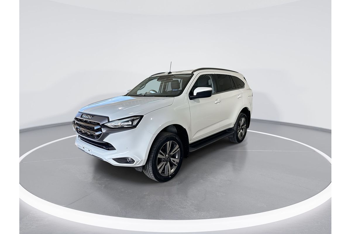 2023 Isuzu MU-X LS-T