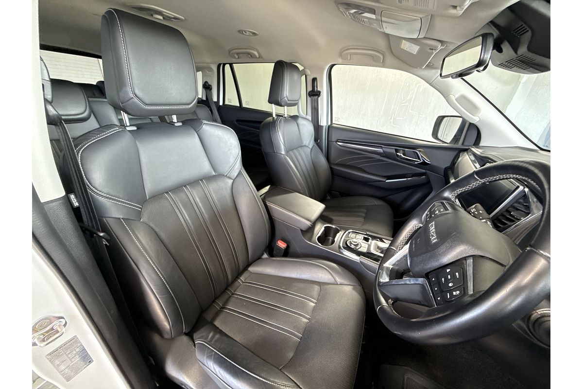 2023 Isuzu MU-X LS-T
