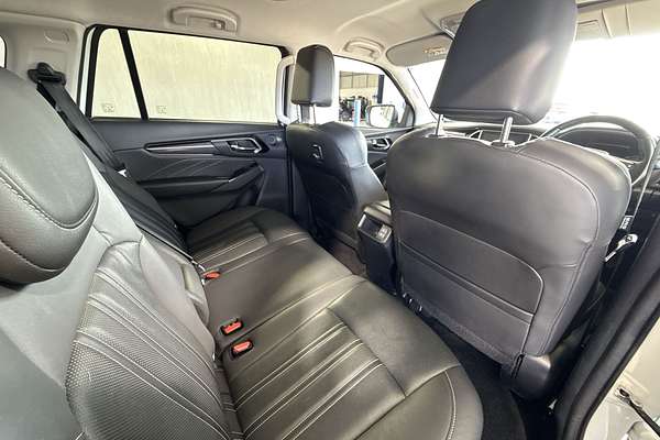 2023 Isuzu MU-X LS-T