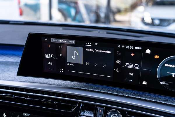 2025 Peugeot 5008 GT Premium Hybrid P74