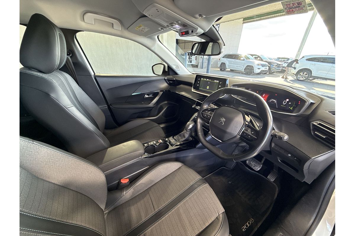 2021 Peugeot 2008 Allure P24