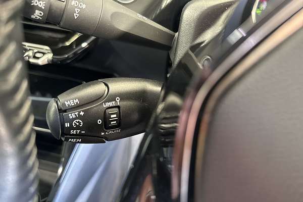 2021 Peugeot 2008 Allure P24