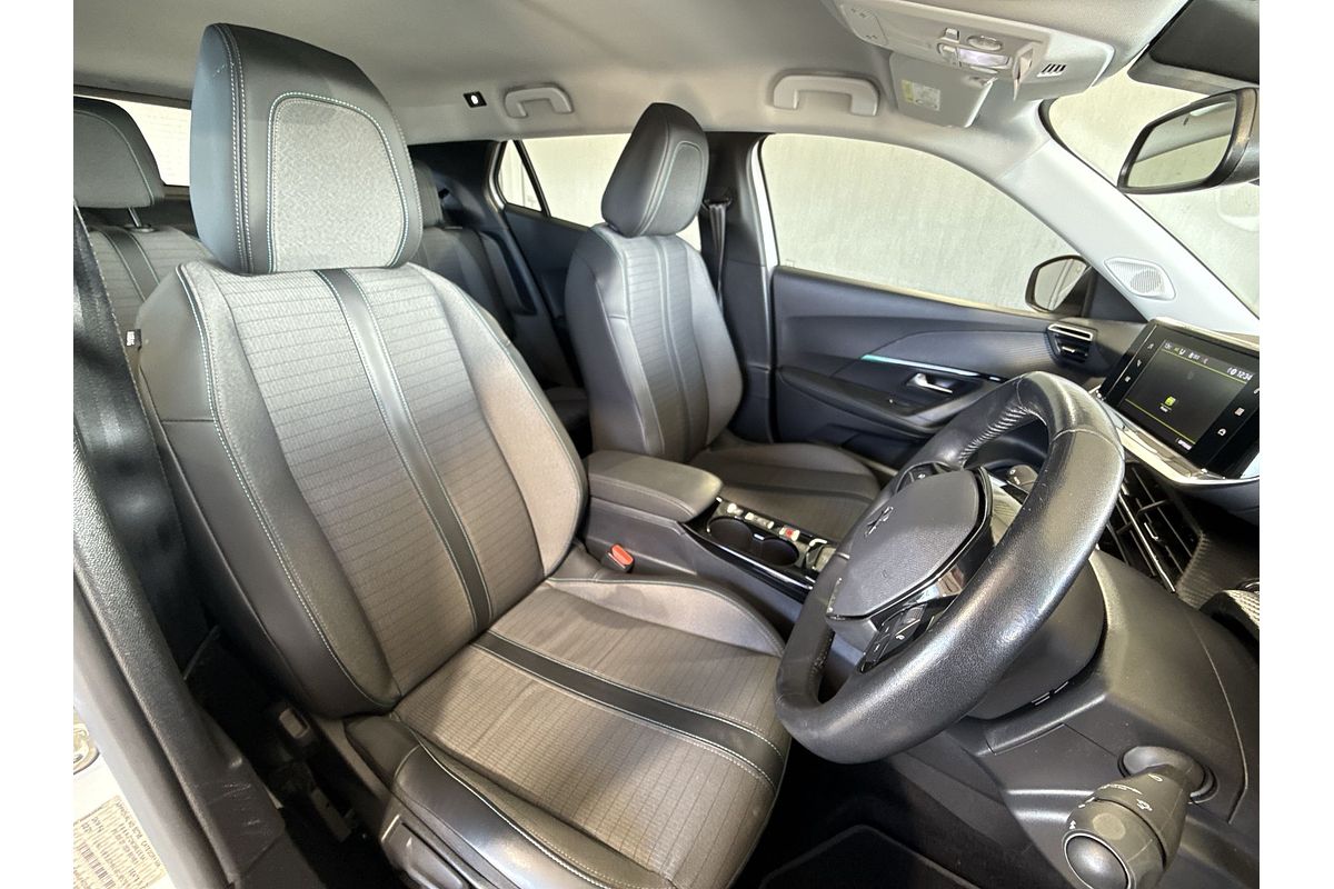 2021 Peugeot 2008 Allure P24