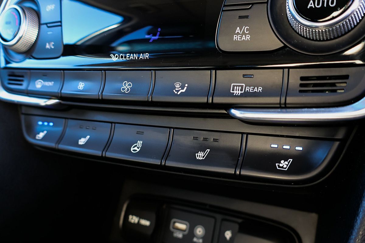 2018 Hyundai Santa Fe Highlander TM