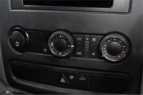 2011 Mercedes-Benz Sprinter 519CDI NCV3 Rear Wheel Drive LWB