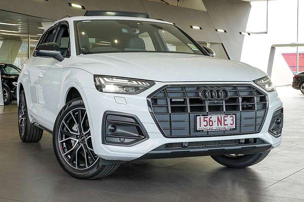 2024 Audi Q5 40 TDI Sport FY