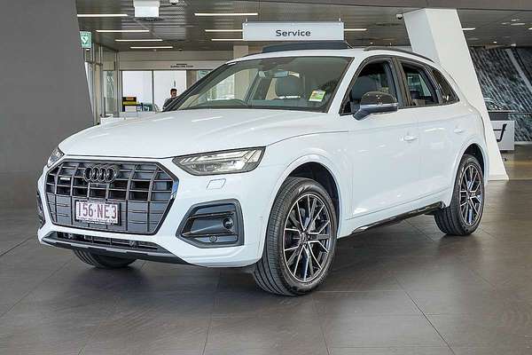 2024 Audi Q5 40 TDI Sport FY