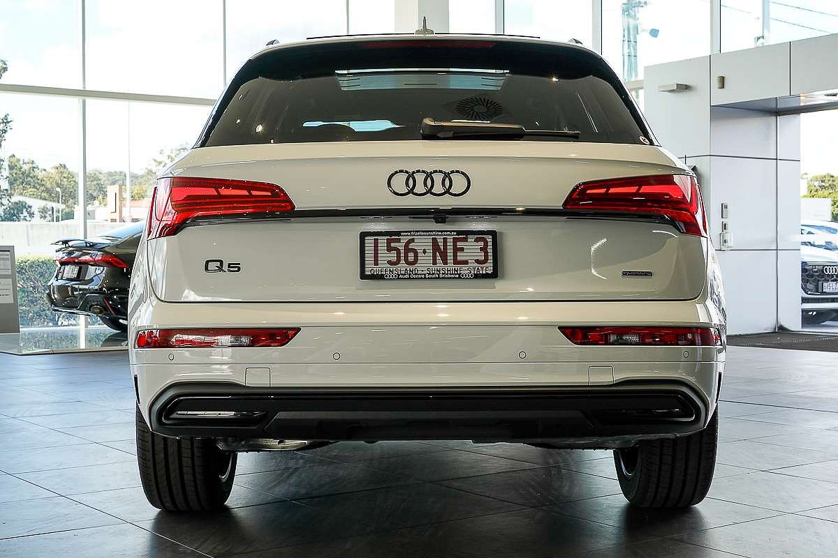 2024 Audi Q5 40 TDI Sport FY