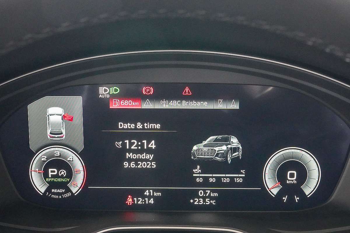 2024 Audi Q5 40 TDI Sport FY