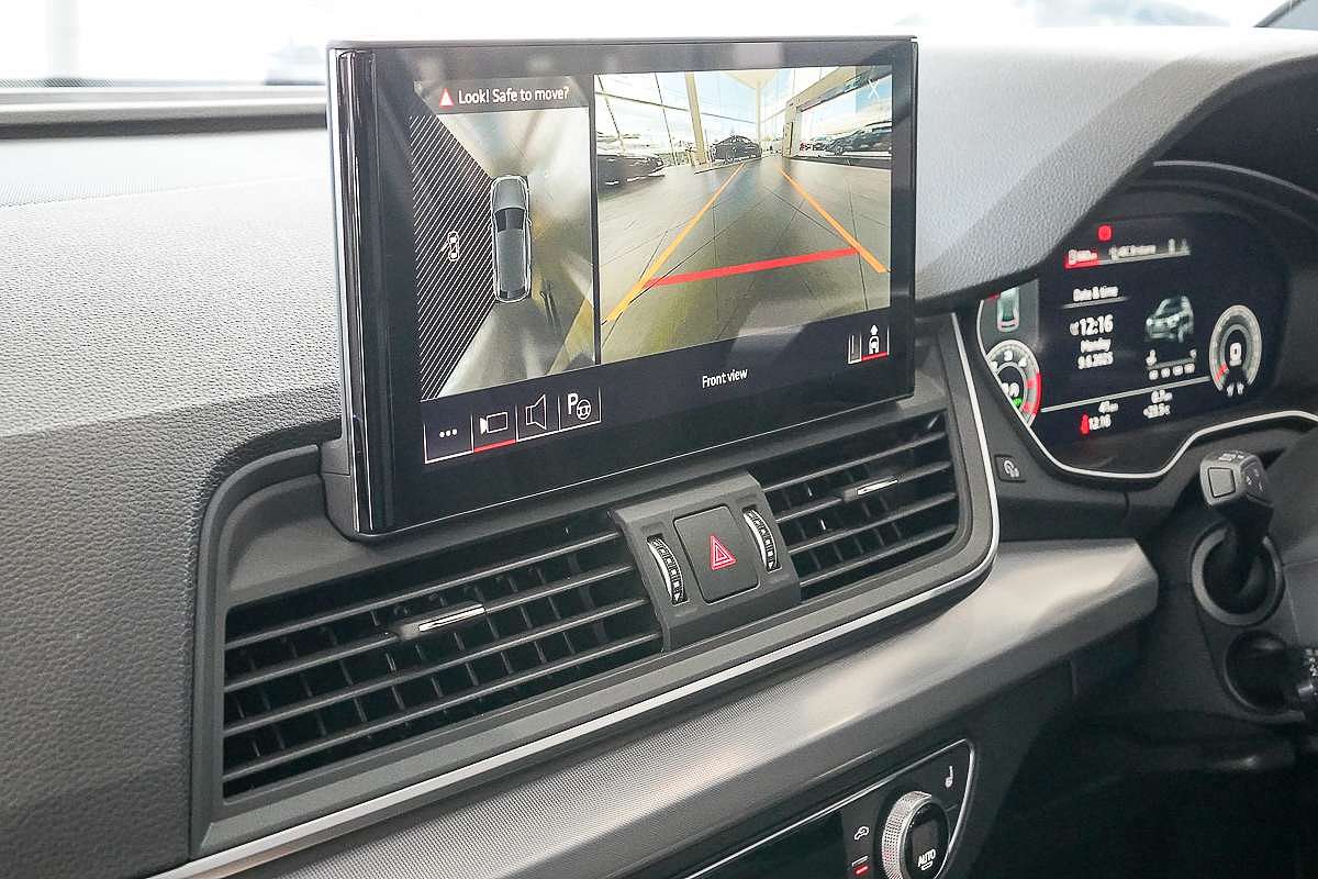 2024 Audi Q5 40 TDI Sport FY