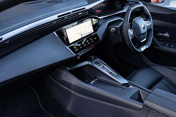 2025 Peugeot 408 GT Premium Hybrid P54
