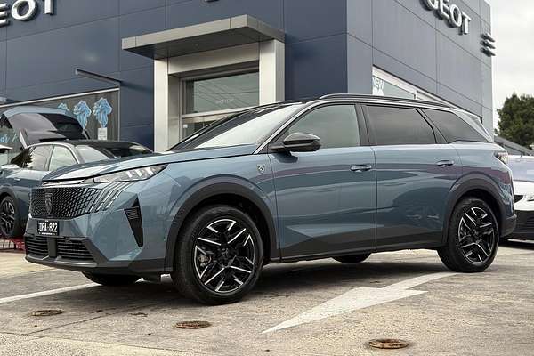 2025 Peugeot 5008 GT Premium Hybrid P74