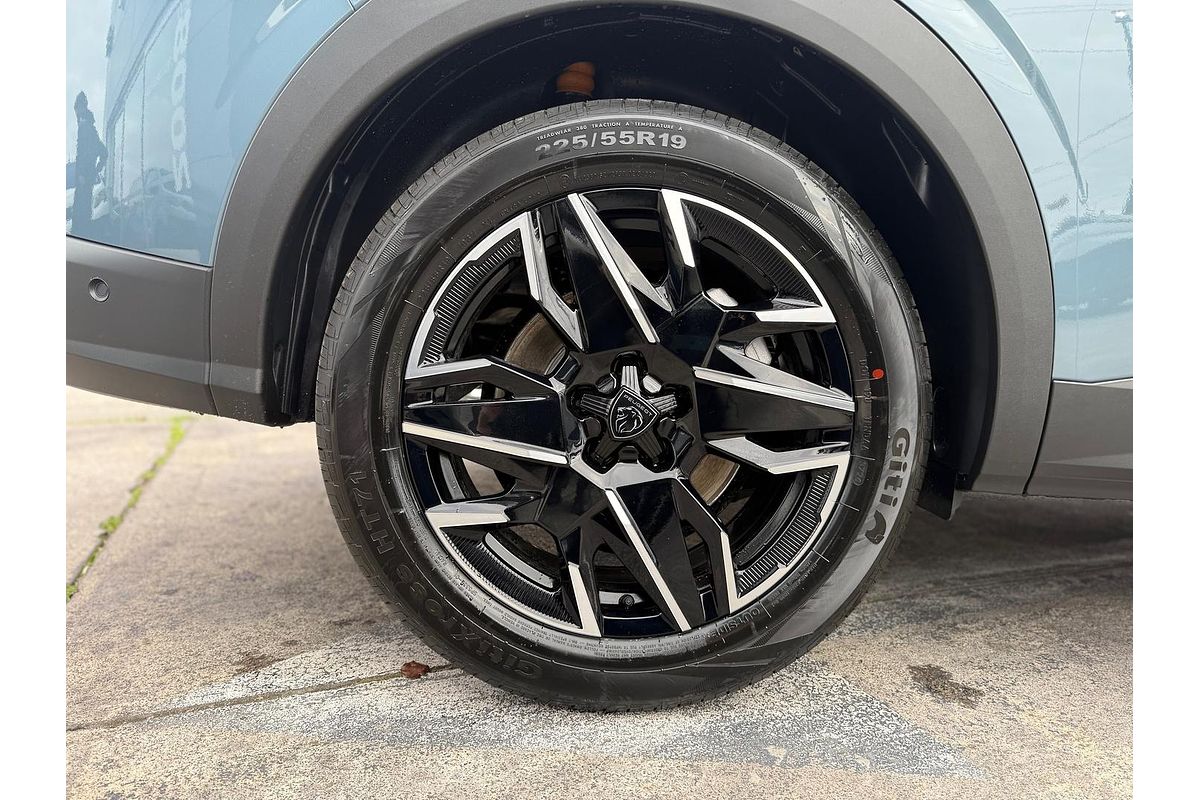 2025 Peugeot 5008 GT Premium Hybrid P74