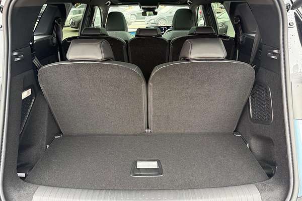 2025 Peugeot 5008 GT Premium Hybrid P74