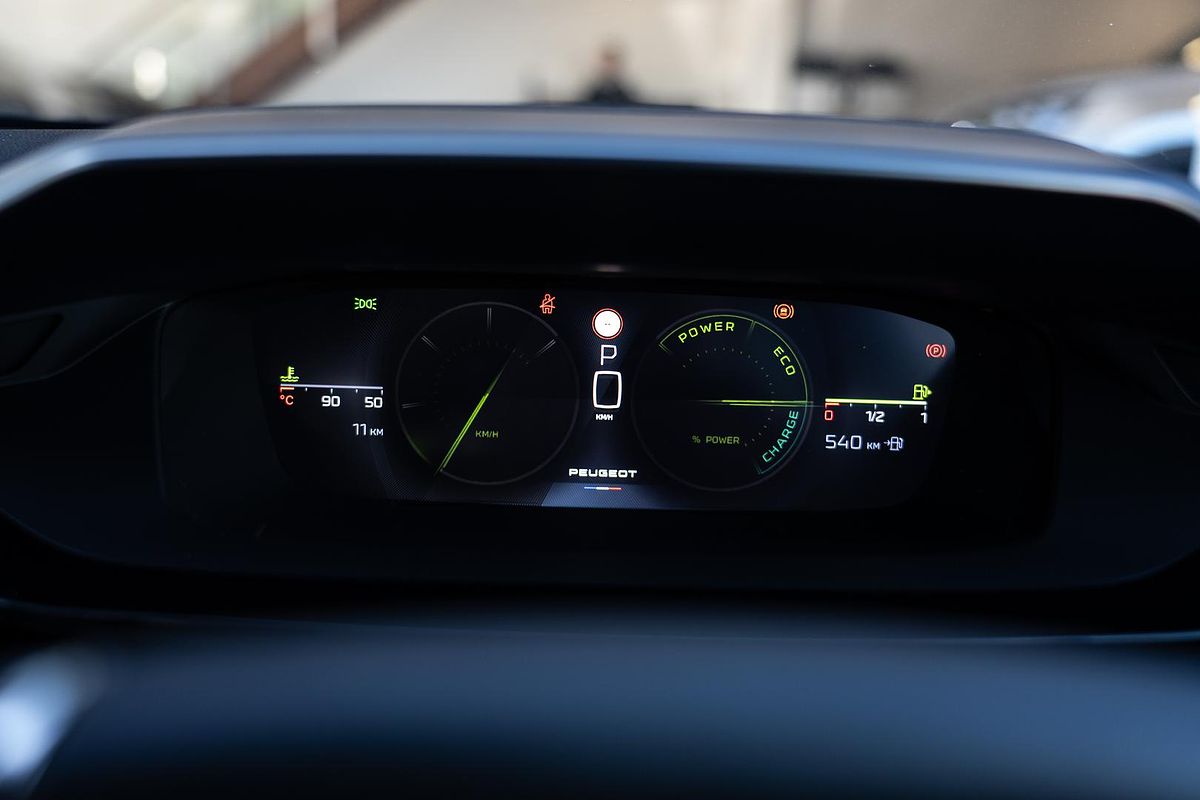 2025 Peugeot 408 GT Premium Hybrid P54