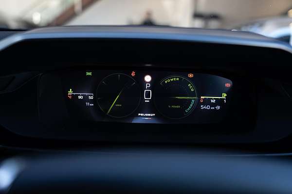 2025 Peugeot 408 GT Premium Hybrid P54