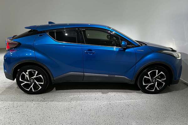 2017 Toyota C-HR Koba NGX50R