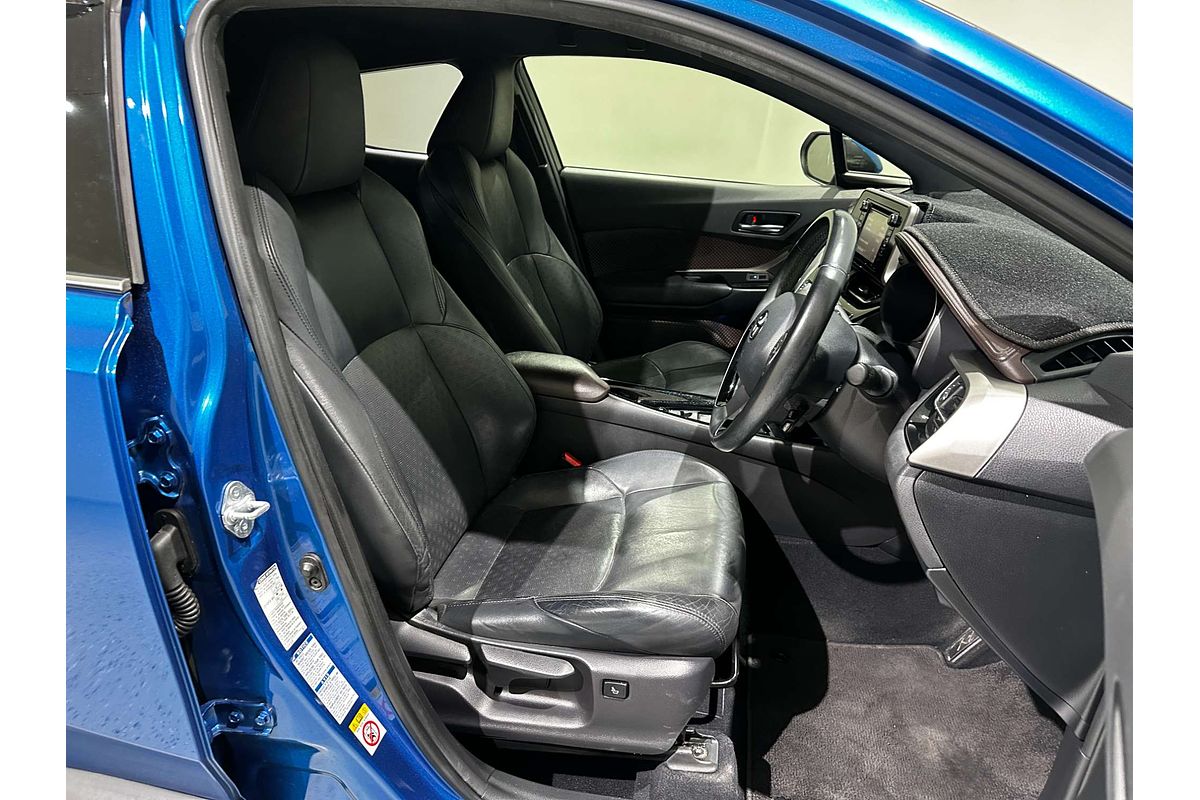 2017 Toyota C-HR Koba NGX50R