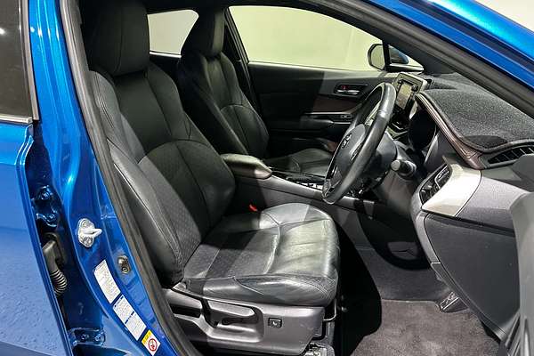 2017 Toyota C-HR Koba NGX50R