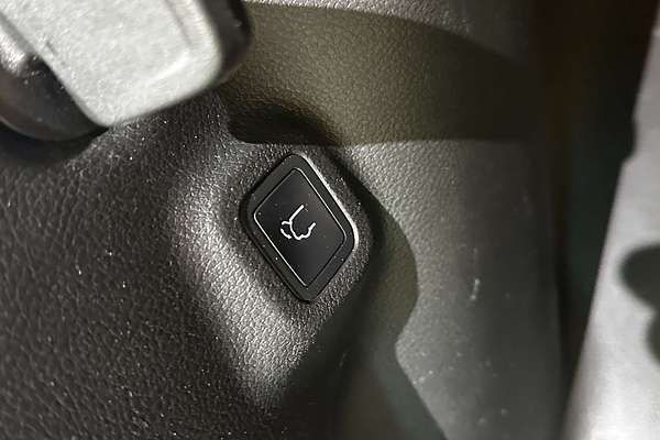 2023 Jeep Compass Limited M6