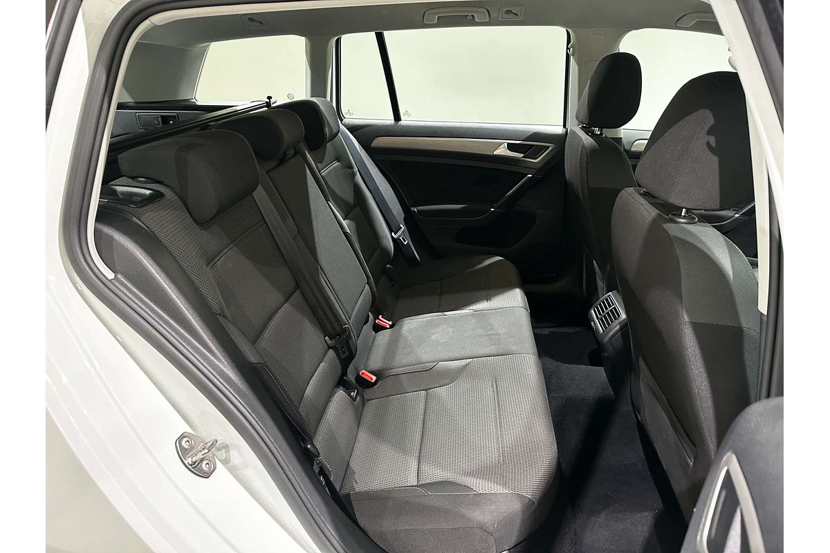 2015 Volkswagen Golf 90TSI Comfortline 7
