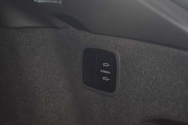 2015 Porsche Macan Turbo 95B