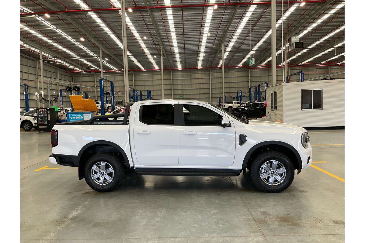 2025 Ford Ranger XLT  4X4 2.0L