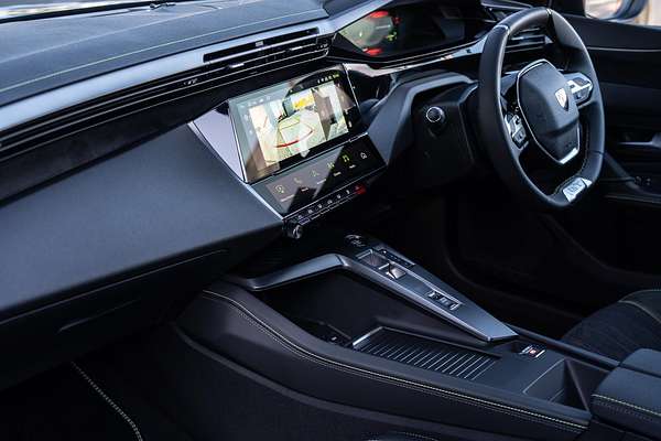 2025 Peugeot 308 GT Hybrid P51