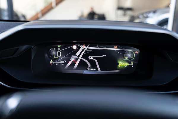 2025 Peugeot 308 GT Hybrid P51