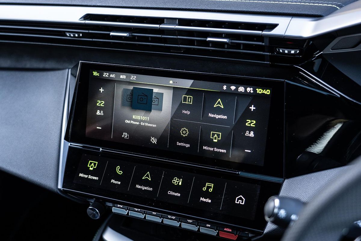 2025 Peugeot 308 GT Hybrid P51