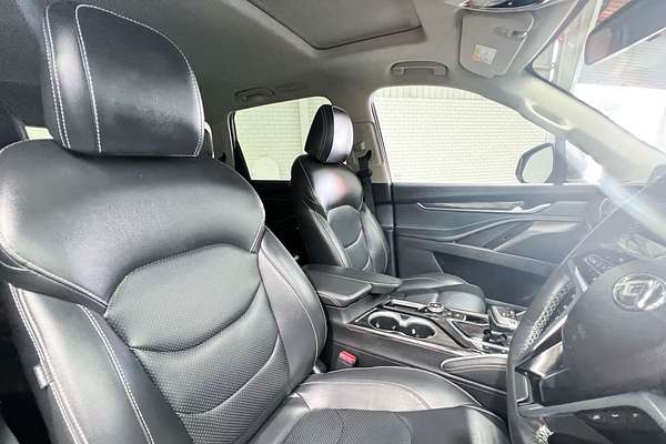 2022 LDV D90 Executive SV9A